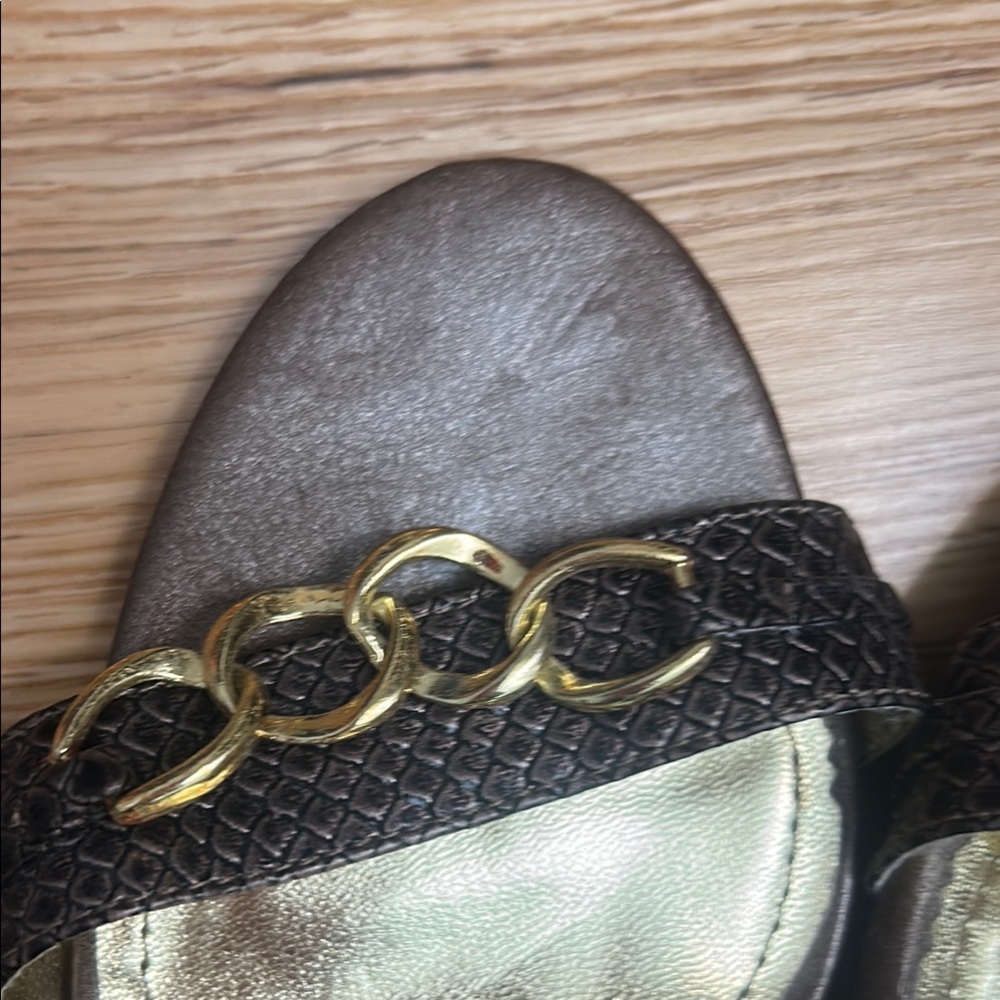 Dollhouse Brown and Gold Heels with Ankle Strap - Picture 17 of 17